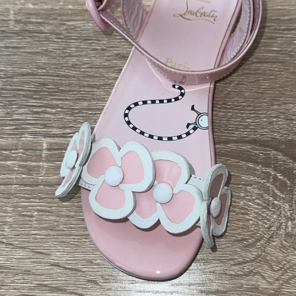 Christian Louboutin Pensatoi Light Pink Flower Leather Sandals Size 29/11‎